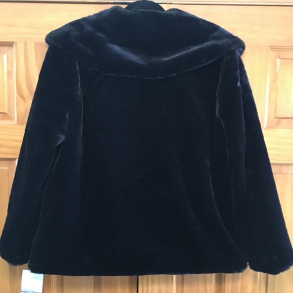 Kensie NWT Reversible Faux Fur Jacket Size Large - Picture 4 of 11